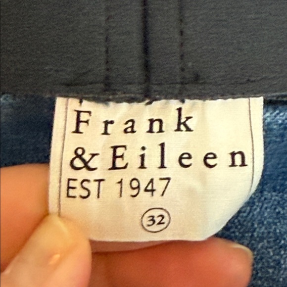 Frank & Eileen Women's Derry Illusion Pull-On Raw Hem Jeans Size 32 (14) - Picture 2 of 6
